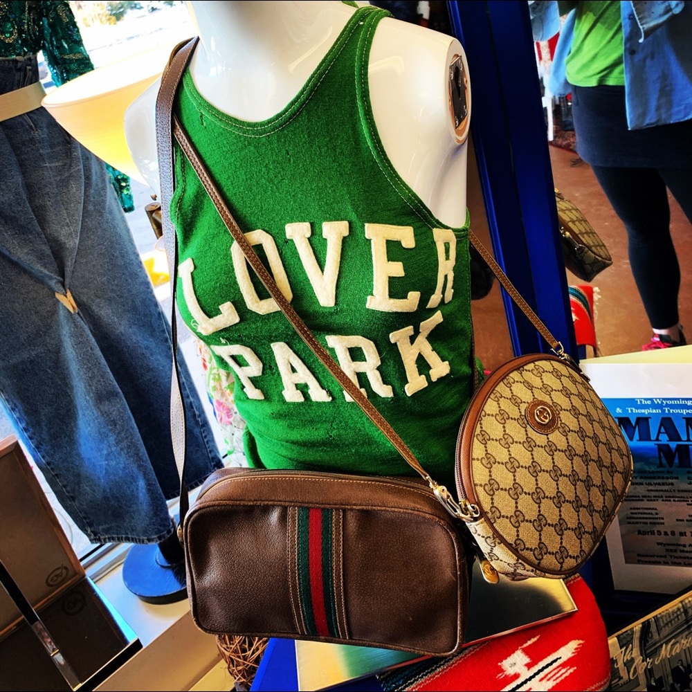 ❤️SOLD❤️ Gucci Iconic Striped Crossbody - Vintage